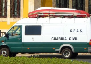 Hayado sin vida el cuerpo de un submarinista